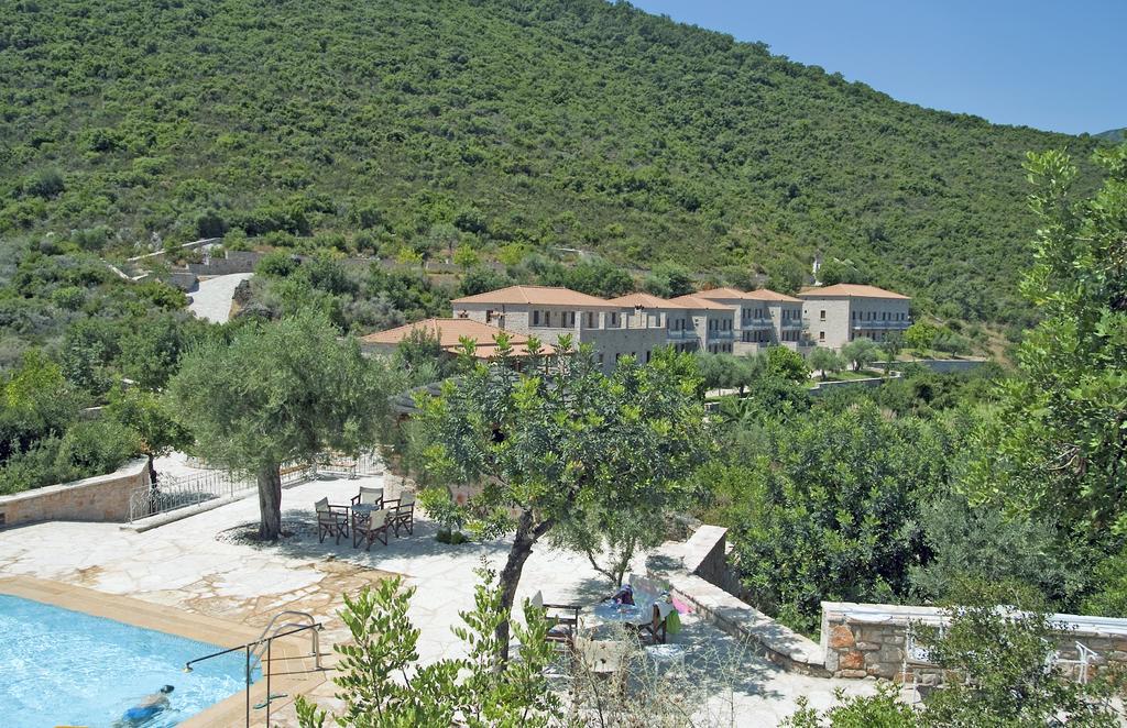 Smyros Resort Poulithra Exterior photo